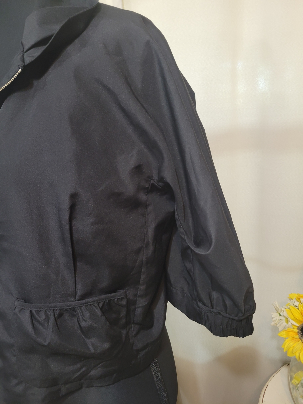 Black Short-Sleeve Bomber Jacket - Women's - Picture 3 of 6